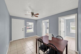 904 Beverly Ave Unit c, Pasadena, TX 77506