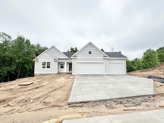 5964 Valley Point Dr SE, Caledonia, MI 49316