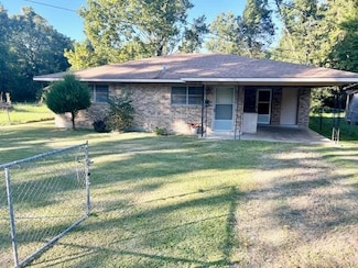 455 Ferdinand St, Marksville, LA 71351