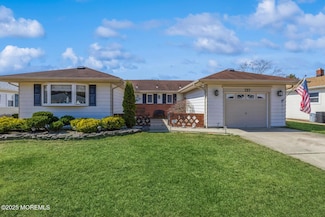 757 Jamaica Blvd, Toms River, NJ 08757