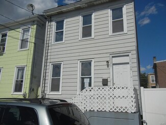 29 N 3rd St, Allentown, PA 18101