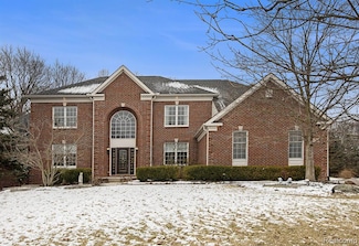 2785 Walnut Ridge Dr Unit 40, Ann Arbor, MI 48103