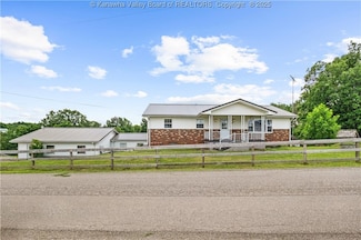 733 Divide Ridge Rd, Given, WV 25245