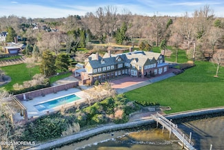 66A W River Rd, Rumson, NJ 07760