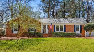 5609 Guida Dr, Greensboro, NC 27410