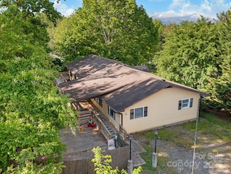 290 Deaverview Rd, Asheville, NC 28806