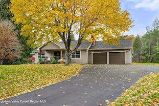 116 Nilson Dr, Windham, NY 12496