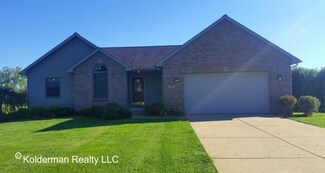 9700 Snow Ridge Dr SE, Alto, MI 49302