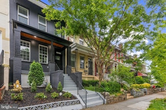 1129 8th St NE, Washington, DC 20002