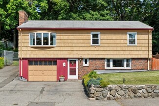 78 Brookside Rd, Lynn, MA 01902