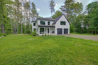 21 Westwood Rd, Gray, ME 04039