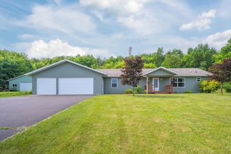 401 97th St, Amery, WI 54001