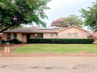 2924 Red Oak Cir, Abilene, TX 79606
