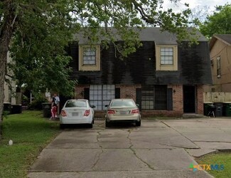 803 E Hiller St Unit A & B, Victoria, TX 77901