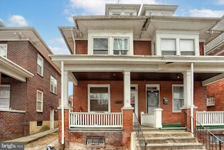 2037 Chestnut St, Harrisburg, PA 17104