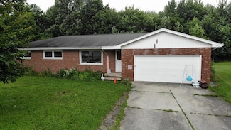 207 Maynard Ave, Crestline, OH 44827