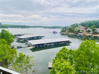 214 Regatta Bay Cir Unit 4B, Lake Ozark, MO 65049
