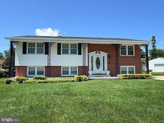11 Glenwest Ct, Rosedale, MD 21237