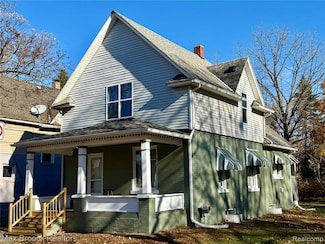 621 Pierson St, Flint, MI 48503