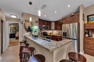 3074 S Oakland Forest Dr Unit 702, Oakland Park, FL 33309