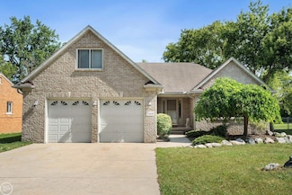 17609 21 Mile Rd, Macomb, MI 48044