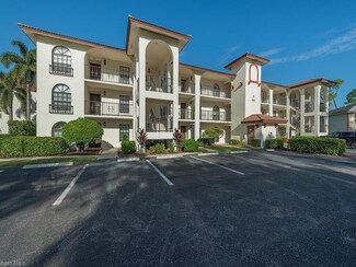 605 Augusta Blvd Unit 605-7, Naples, FL 34113