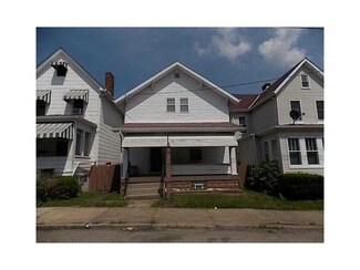 1524 Kenneth Ave, New Kensington, PA 15068