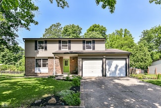 9402 Thornwood Dr, Indianapolis, IN 46250