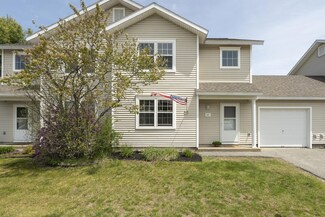 45 Guadalcanal St Unit 45, Brunswick, ME 04011