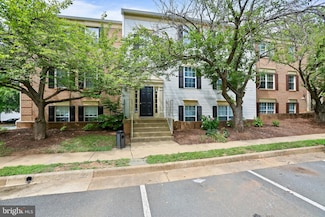 1117 Huntmaster Terrace NE Unit 302, Leesburg, VA 20176