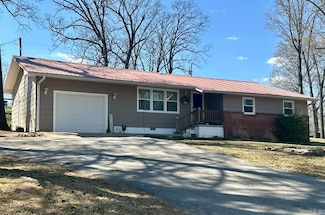 85 Peggy Ave, Mammoth Spring, AR 72554