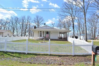 781 Squaw Rd, Cuba, MO 65453