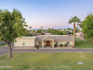 1438 E Mesquite St, Gilbert, AZ 85296
