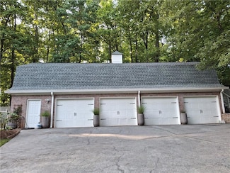 3978 Devonshire Dr, Marietta, GA 30066