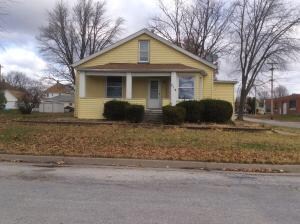 219 E 4th St, Wilton, IA 52778