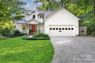 35 Oak St, Brevard, NC 28712