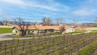 4825 Davis Dr, Lakeport, CA 95453