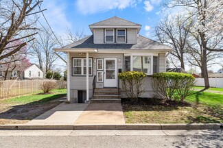 230 Sylvan Dell Ave, Edison, NJ 08817