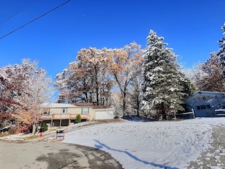 400 Stone St, Hamilton, IN 46742