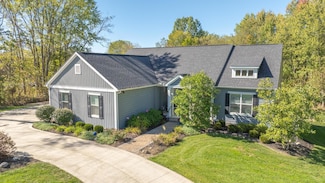 1528 State Route 3 S, Galena, OH 43021