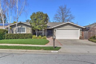 1571 Hyde Dr, Los Gatos, CA 95032
