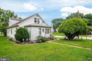 216 Charles St, Brooklyn, MD 21225