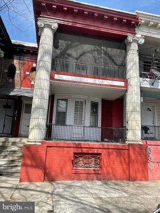 1327 W Ruscomb St, Philadelphia, PA 19141