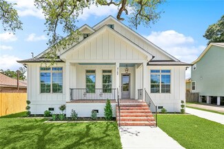 4769 Overton Dr, New Orleans, LA 70122
