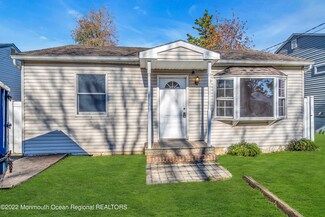 2314 4th Ave, Toms River, NJ 08753