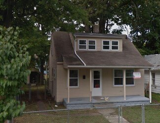 1217 Obrien St, South Bend, IN 46628