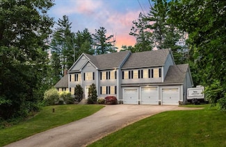 16 Horseshoe Rd, Windham, NH 03087