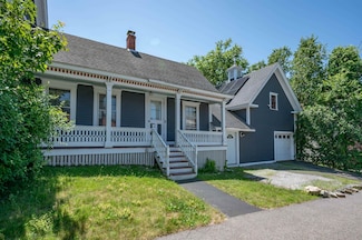 118 Walnut St, Manchester, NH 03104