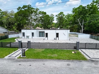 18852 Tracer Dr, Lutz, FL 33549
