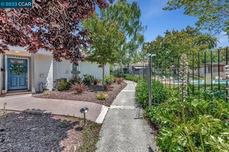 1382 Camino Peral, Moraga, CA 94556